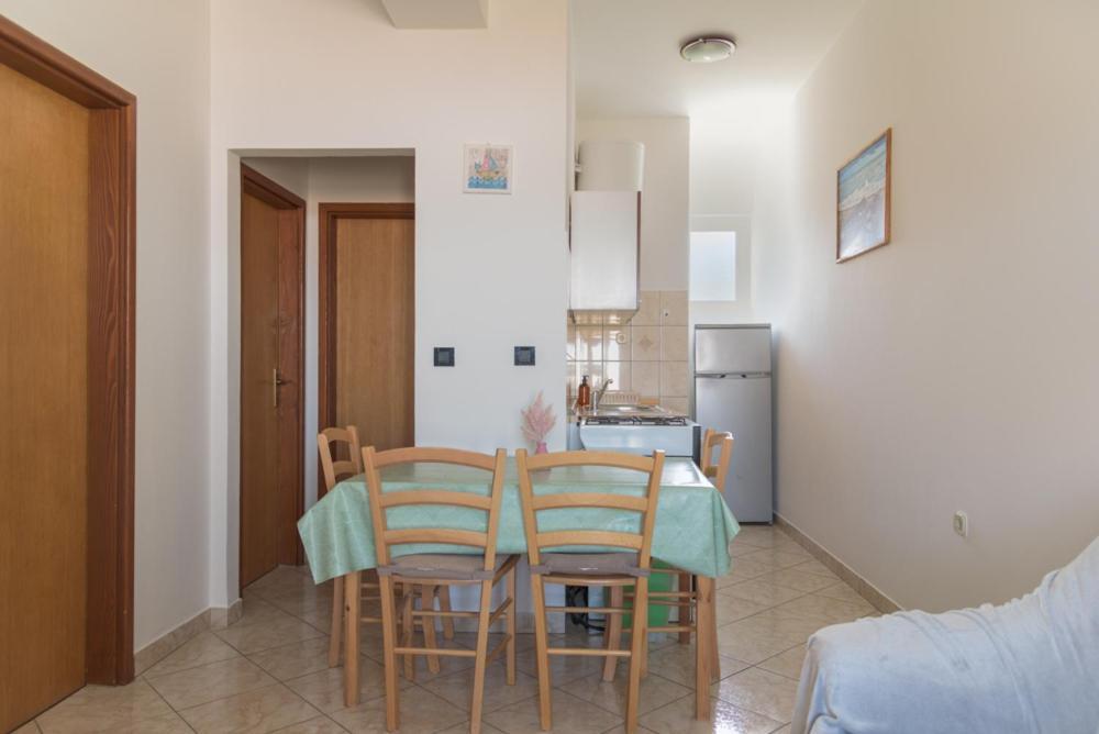 Rasin Apartments Pakoštane Zewnętrze zdjęcie