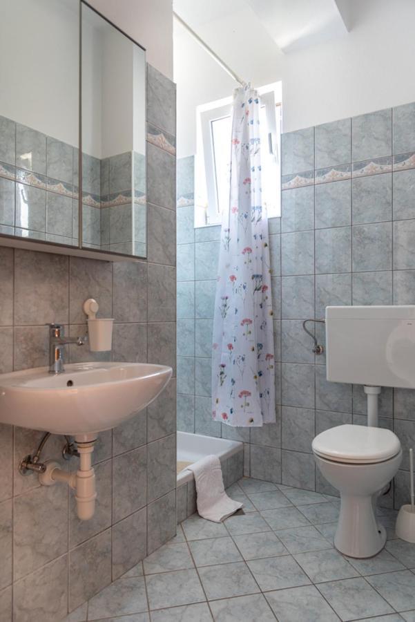 Rasin Apartments Pakoštane Zewnętrze zdjęcie