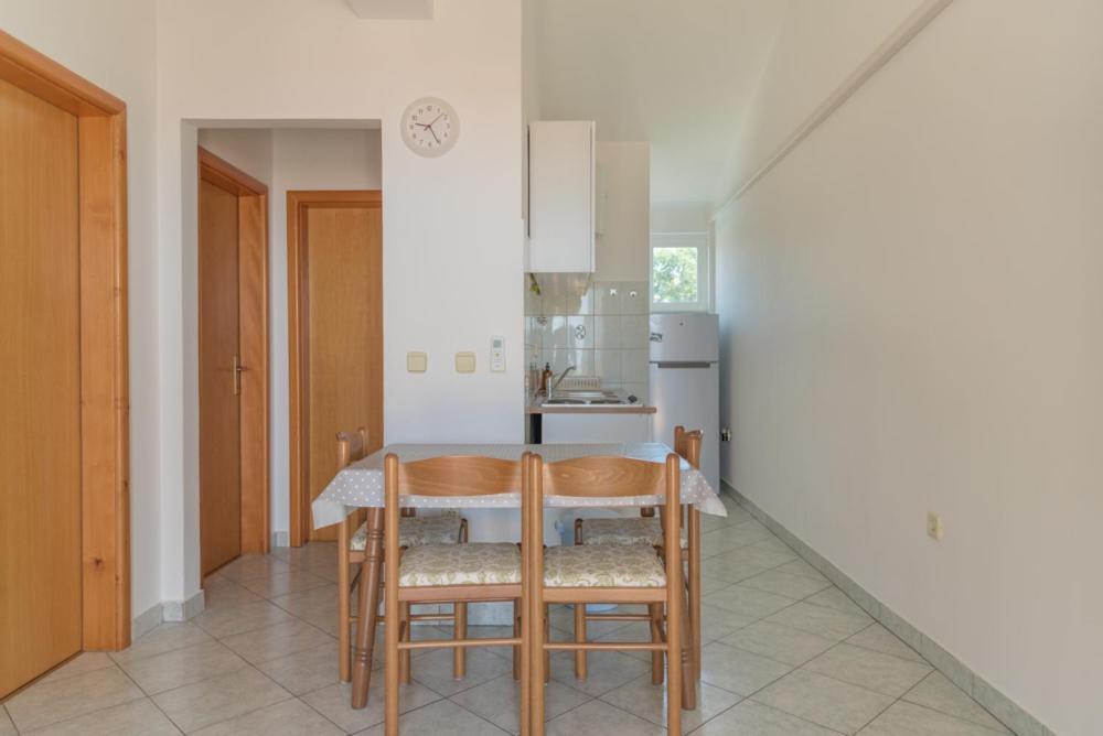 Rasin Apartments Pakoštane Zewnętrze zdjęcie