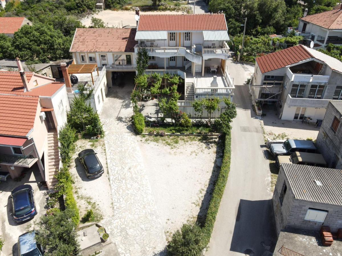 Rasin Apartments Pakoštane Zewnętrze zdjęcie